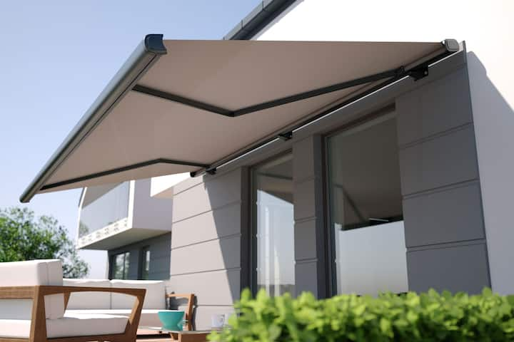 Residential awning installation in Lynchburg